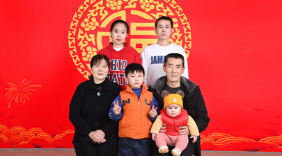 張芳娥家庭_副本.jpg